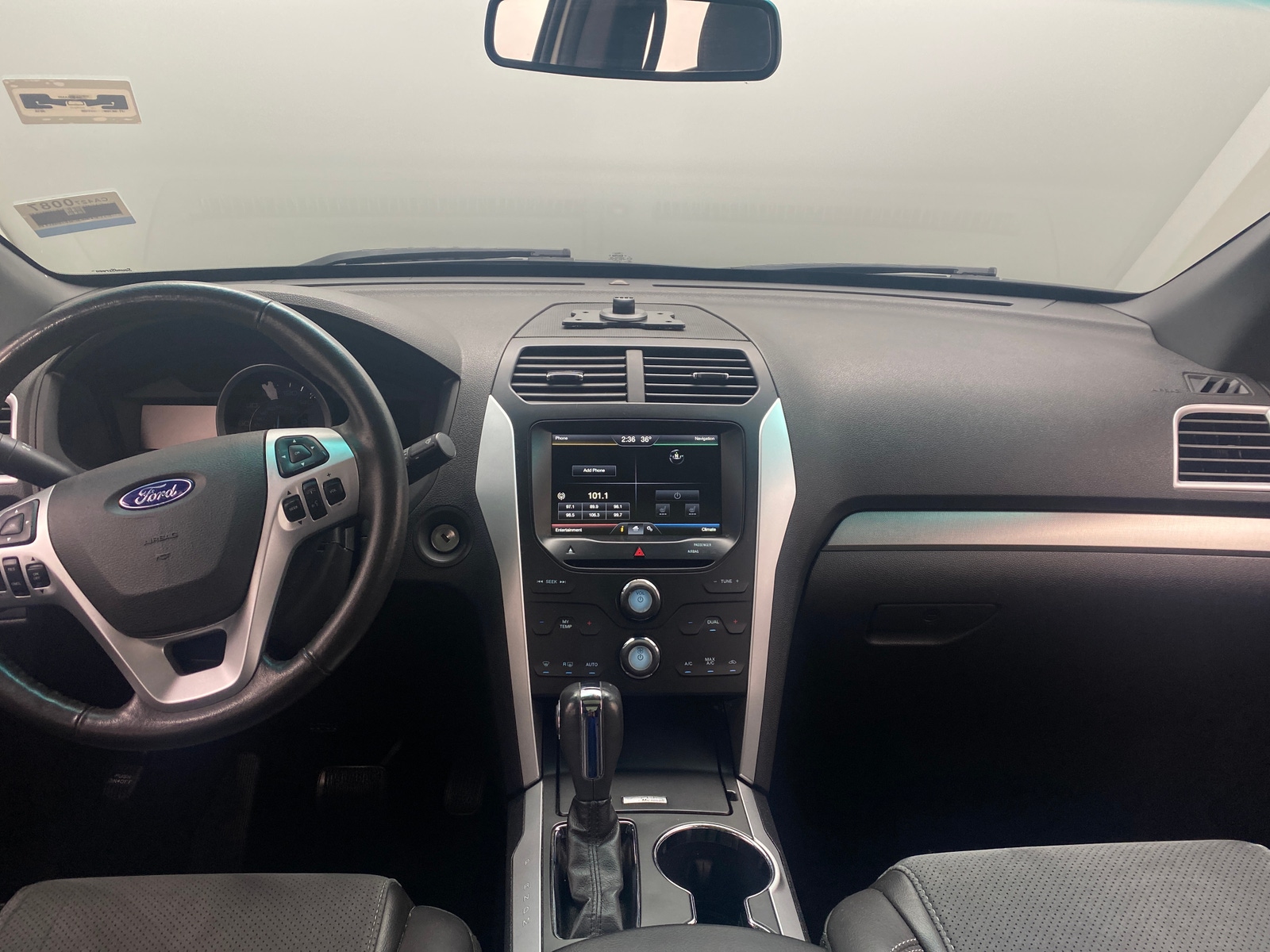 Thumbnail: 2015 Ford Explorer - 3