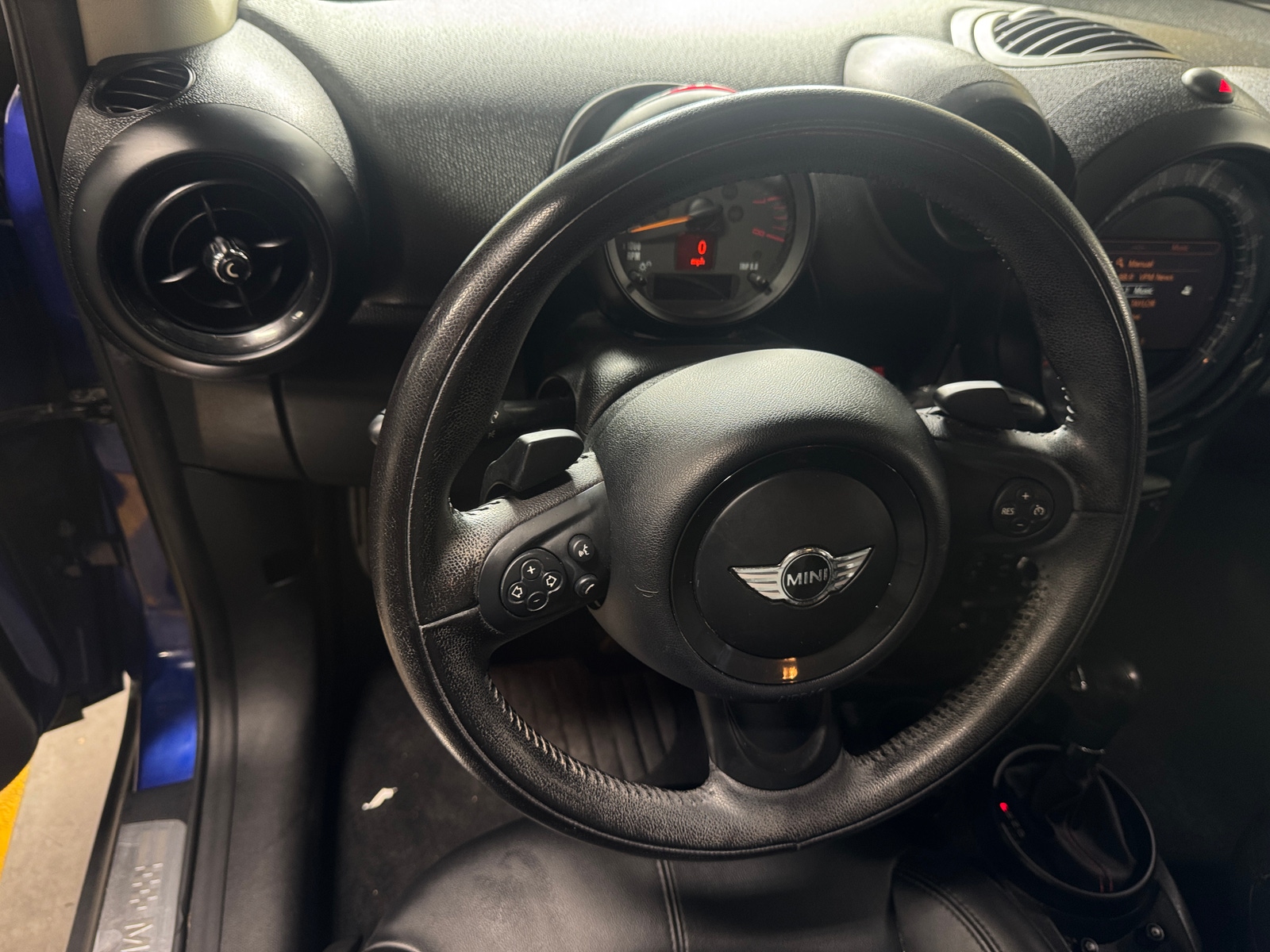 Thumbnail: 2016 MINI Cooper Countryman - 4