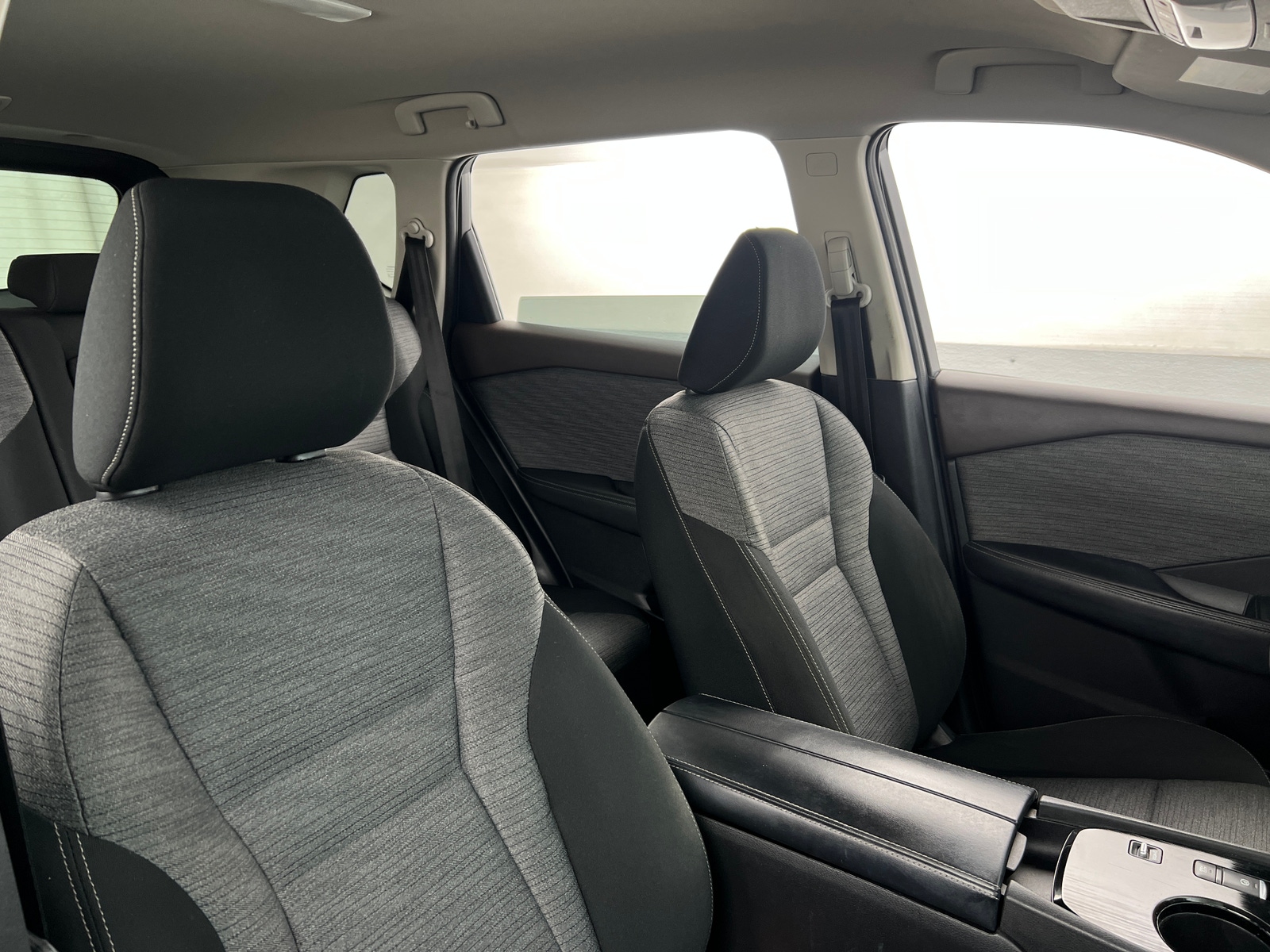 Thumbnail: 2021 Nissan Rogue - 2