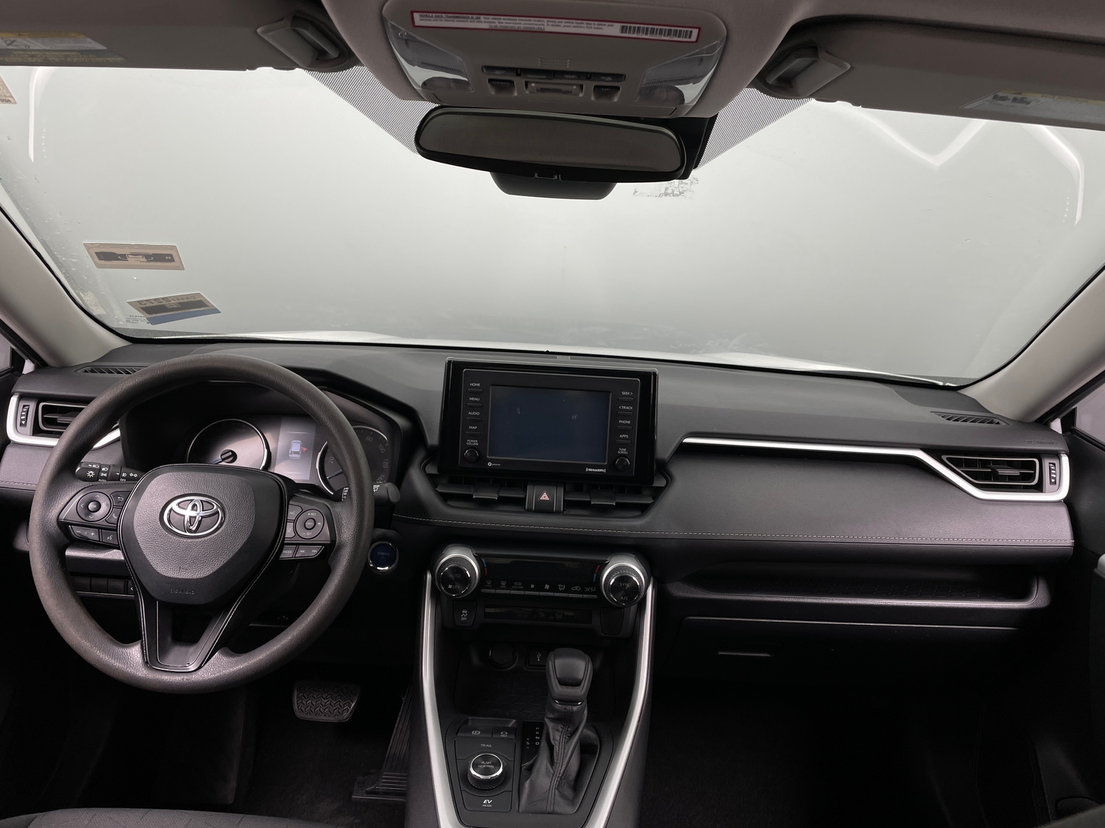 Thumbnail: 2020 Toyota RAV4 - 3