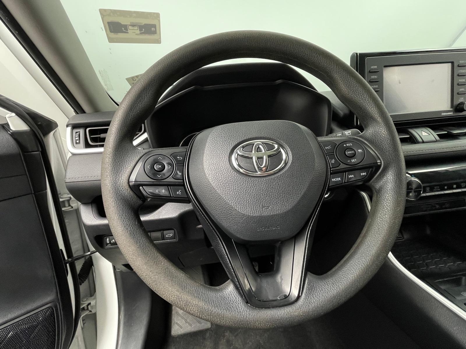 Thumbnail: 2020 Toyota RAV4 - 5