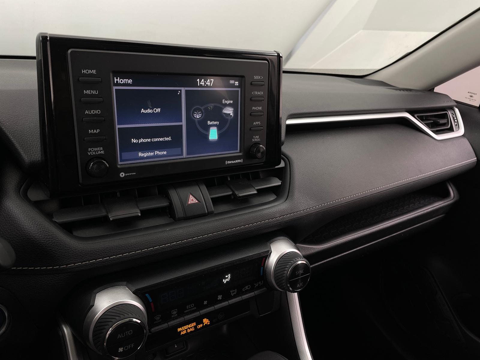 Thumbnail: 2020 Toyota RAV4 - 4