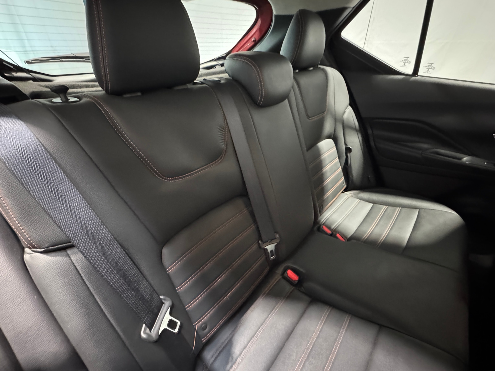 Thumbnail: 2020 Nissan Kicks - 6