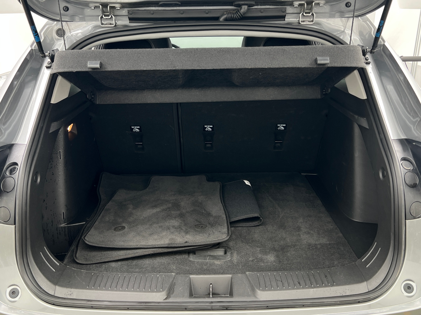 Thumbnail: 2025 Chevrolet Trax - 7