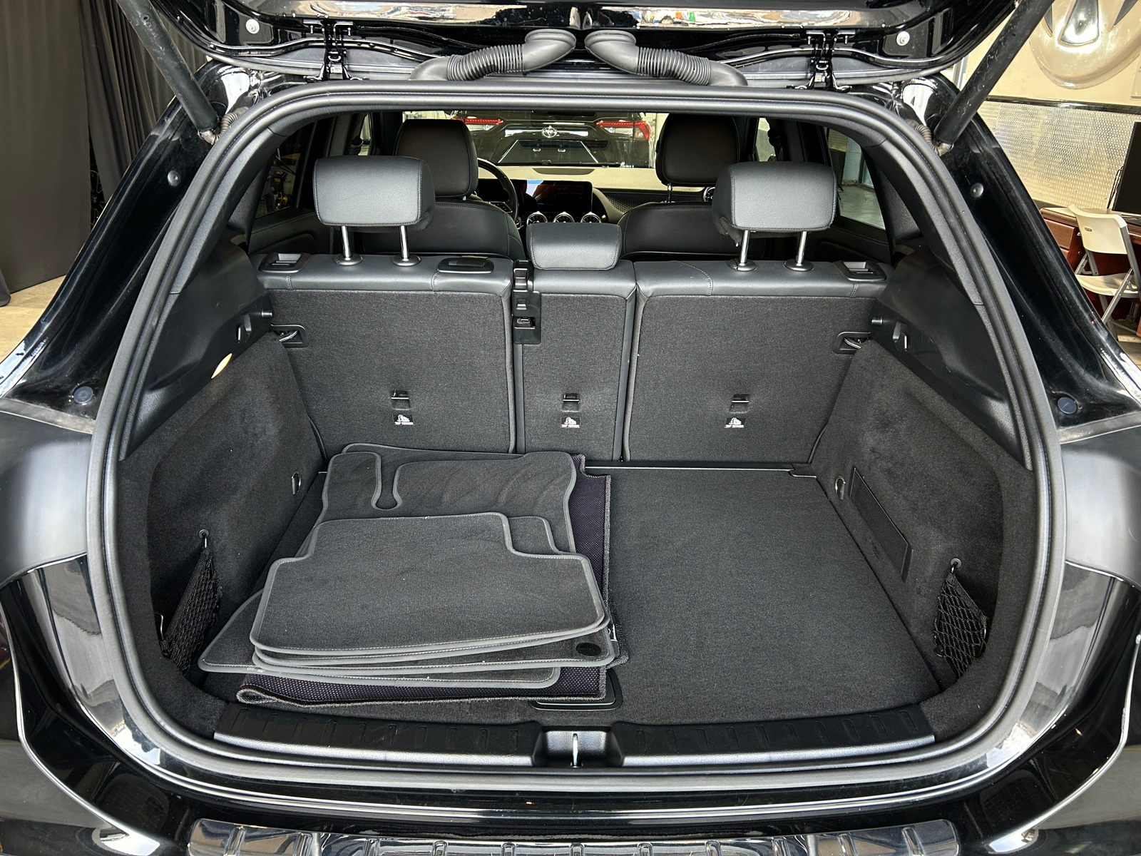 Thumbnail: 2025 Mercedes-Benz GLA - 6