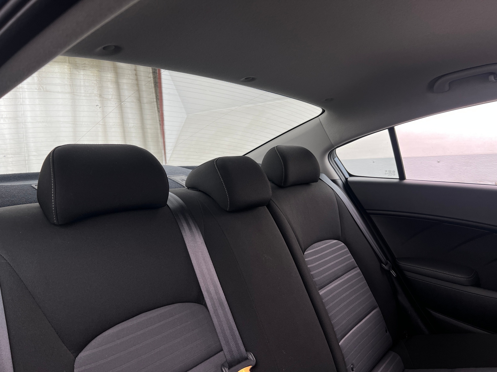 Thumbnail: 2017 Kia Forte - 6