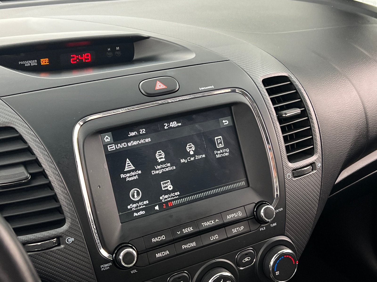 Thumbnail: 2017 Kia Forte - 4