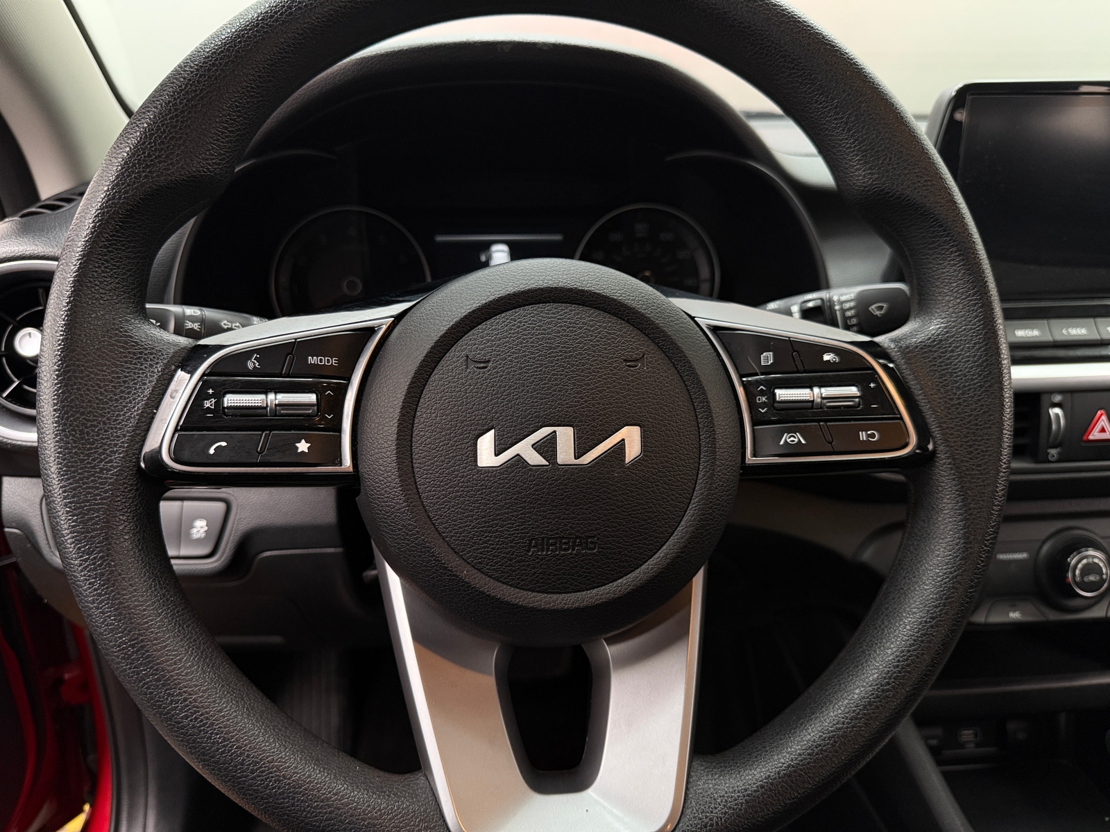 Thumbnail: 2024 Kia Forte - 5