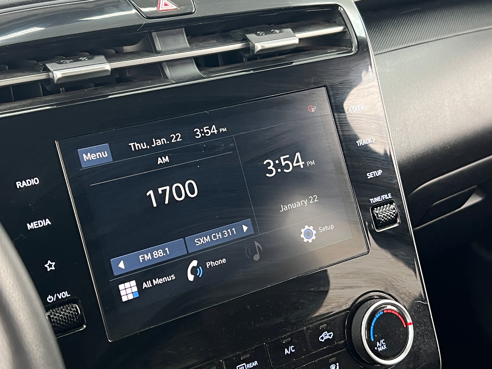 Thumbnail: 2023 Hyundai Santa Cruz - 4