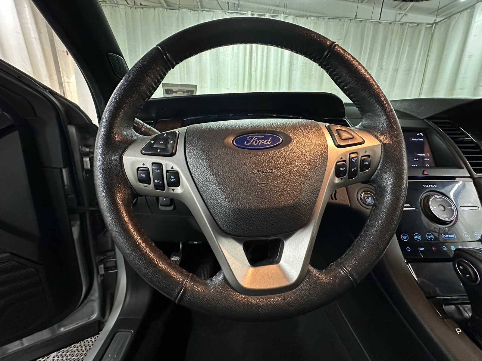 Thumbnail: 2019 Ford Taurus - 4