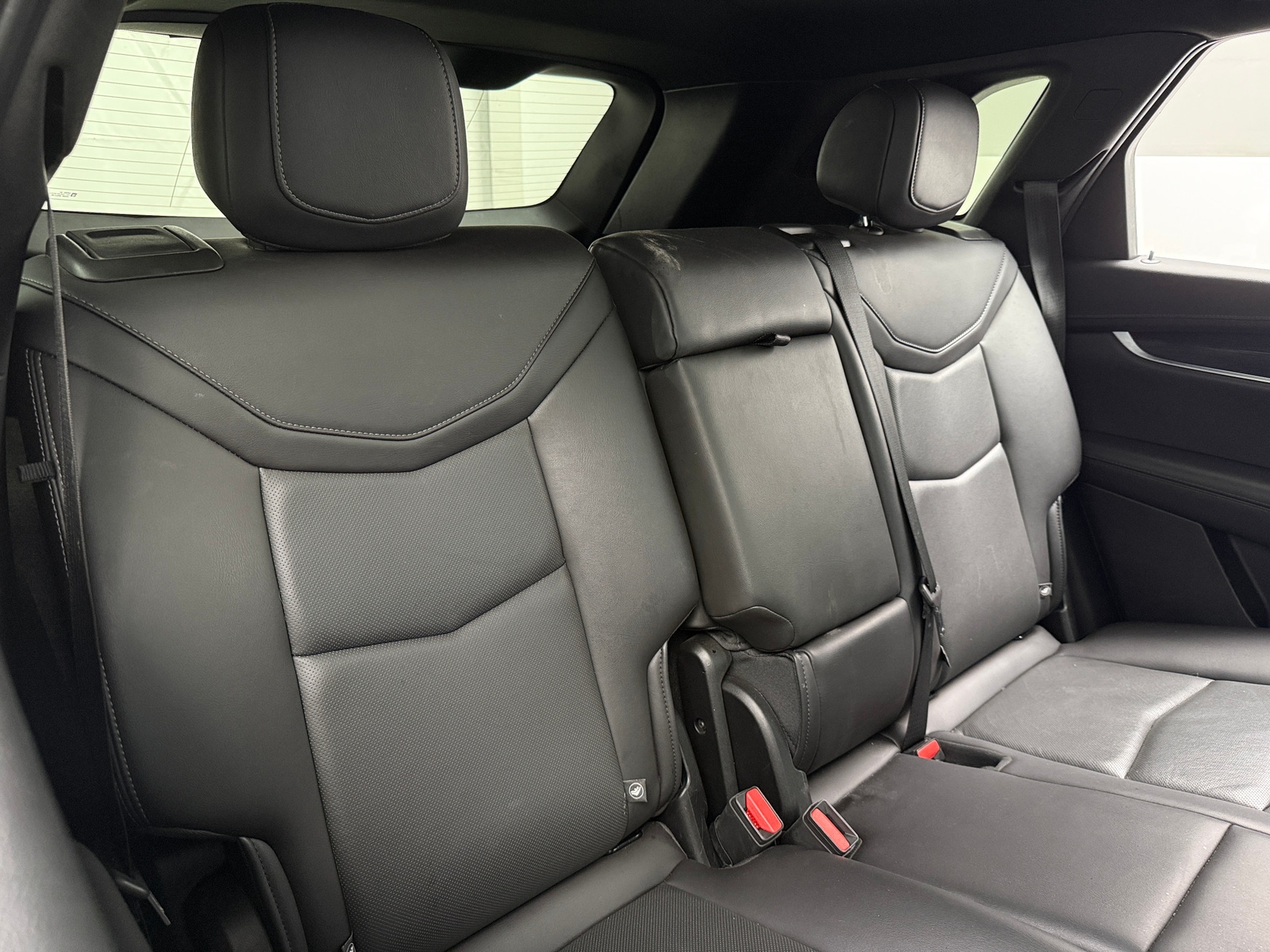 Thumbnail: 2023 Cadillac XT5 - 5