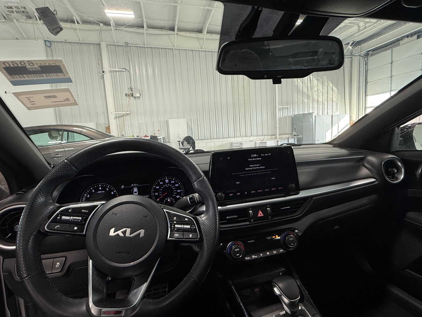 Thumbnail: 2022 Kia Forte - 3