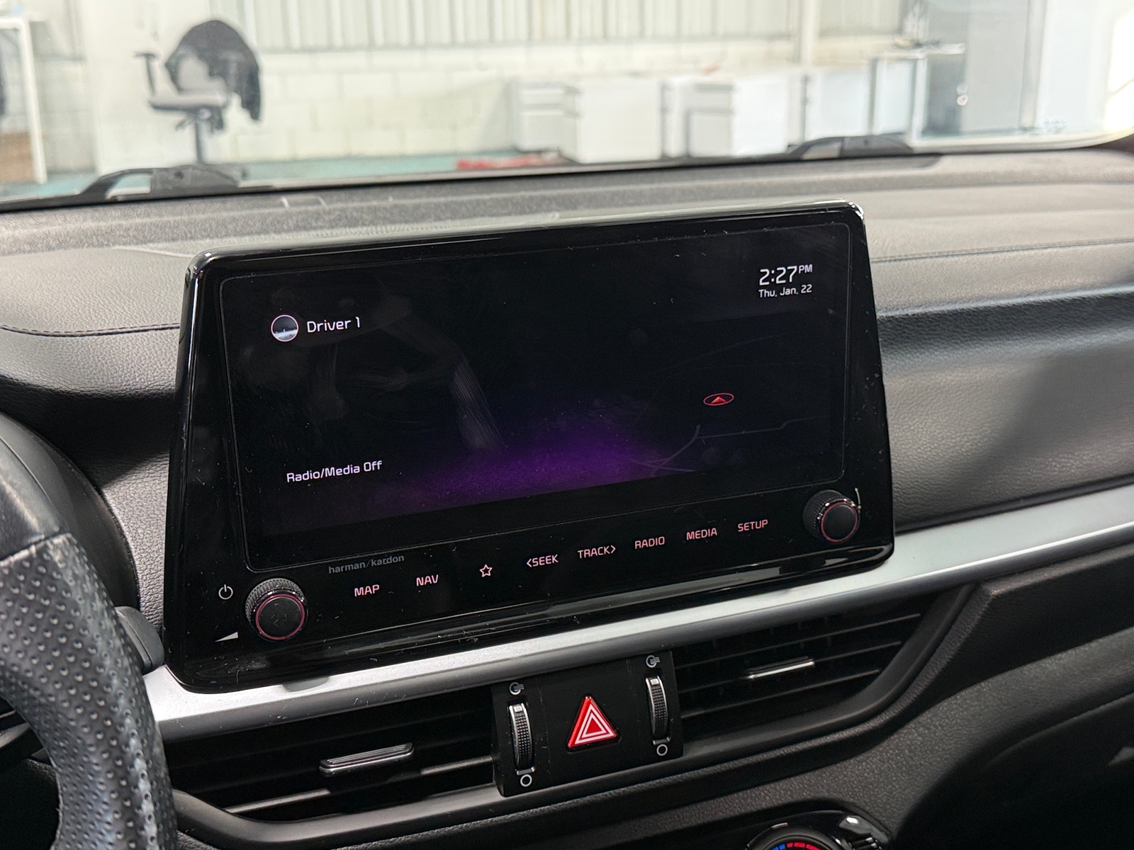 Thumbnail: 2022 Kia Forte - 4