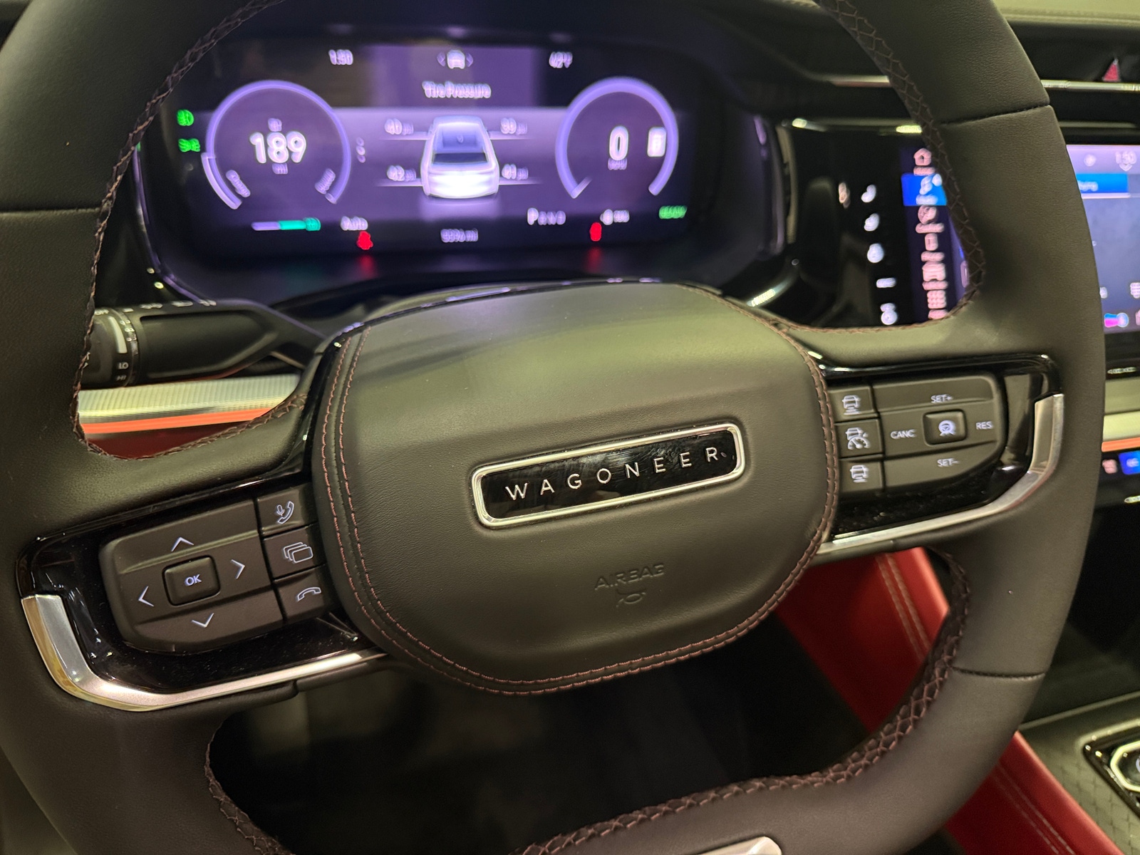 Thumbnail: 2024 Jeep Wagoneer S - 4