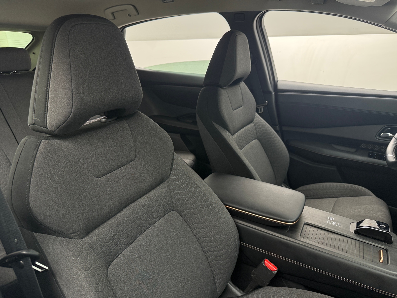 Thumbnail: 2023 Nissan Ariya - 2