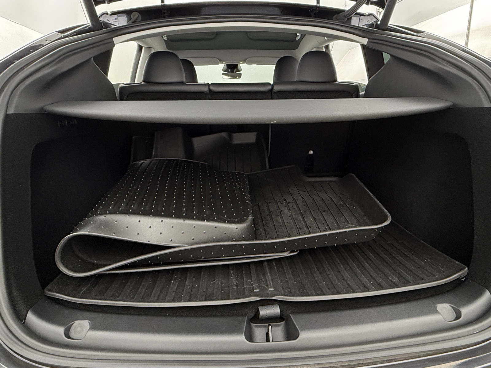 Thumbnail: 2025 Tesla Model Y - 6