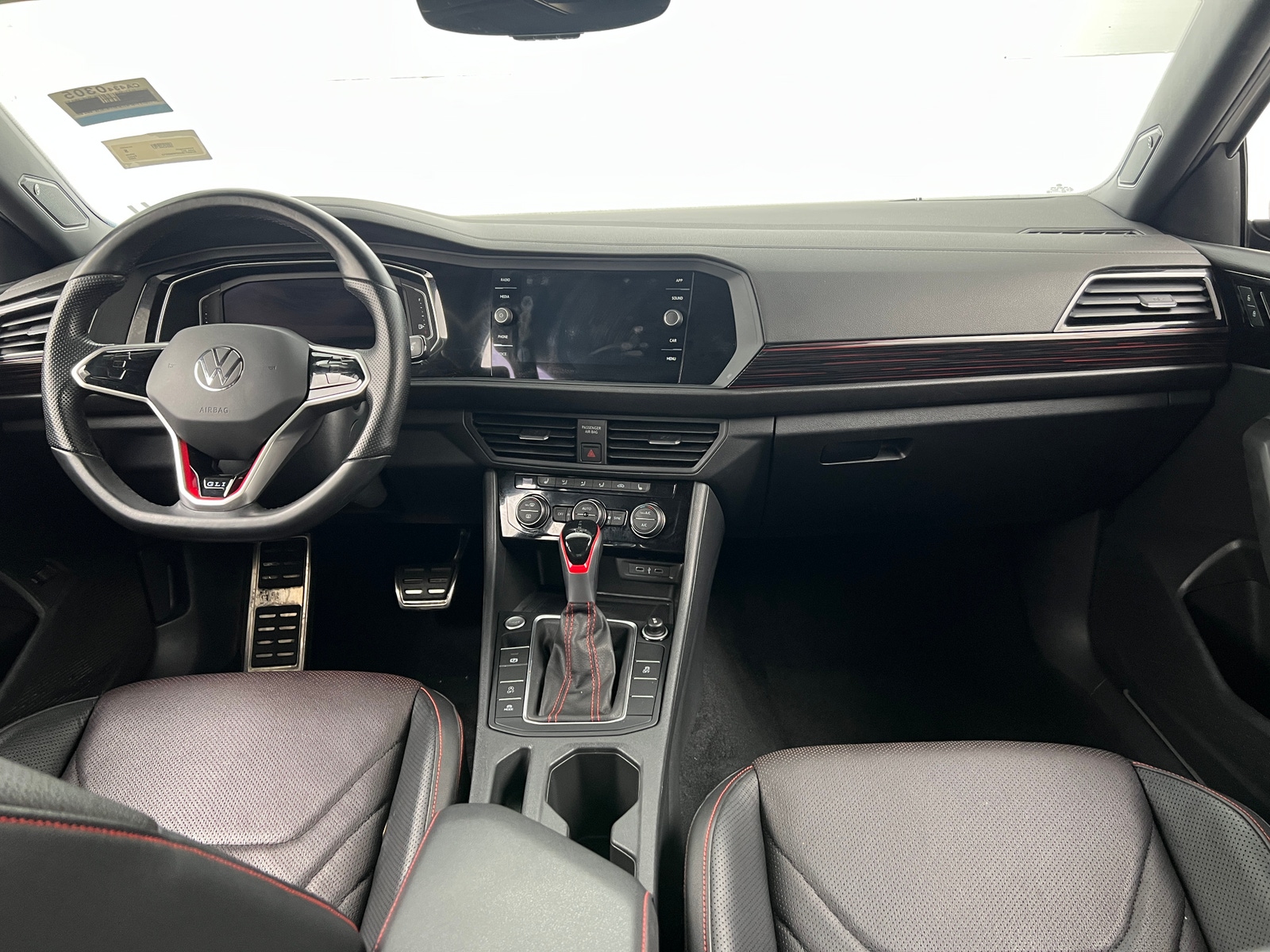 Thumbnail: 2023 Volkswagen Jetta - 2