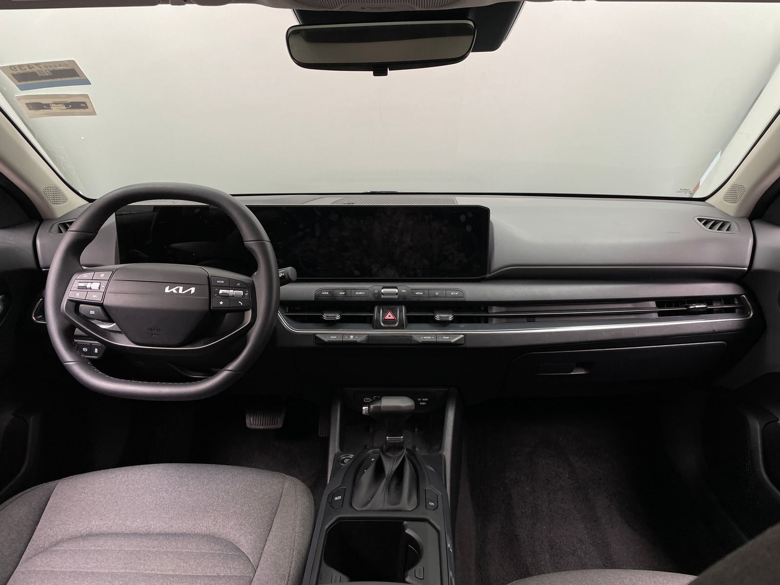 Thumbnail: 2025 Kia K4 - 3