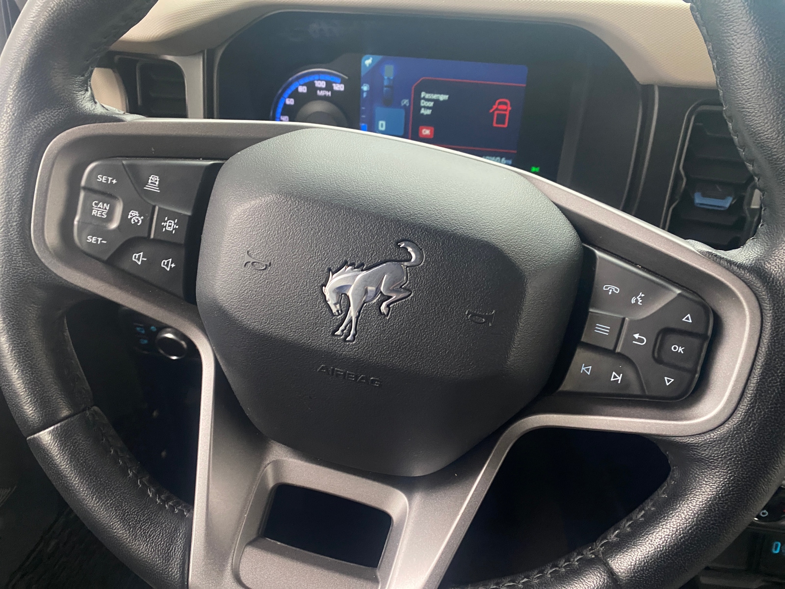 Thumbnail: 2021 Ford Bronco - 5