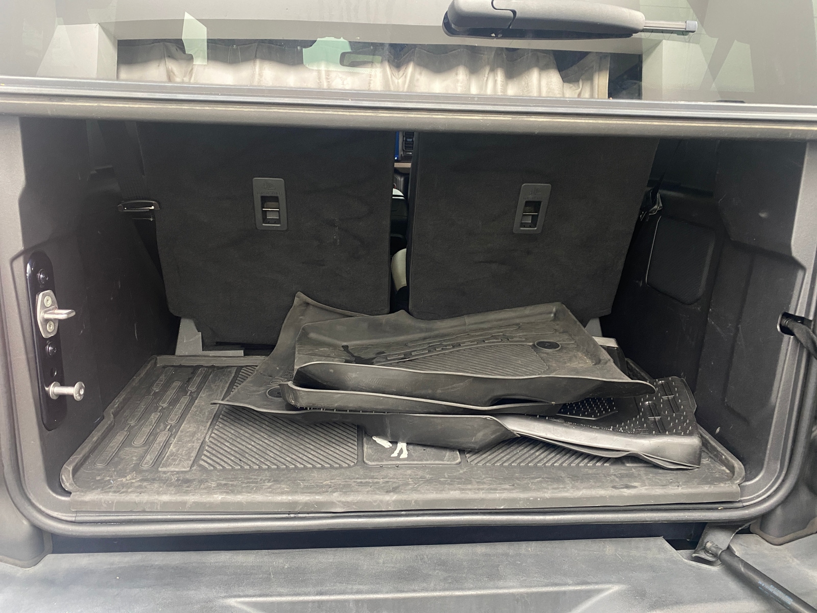 Thumbnail: 2021 Ford Bronco - 7