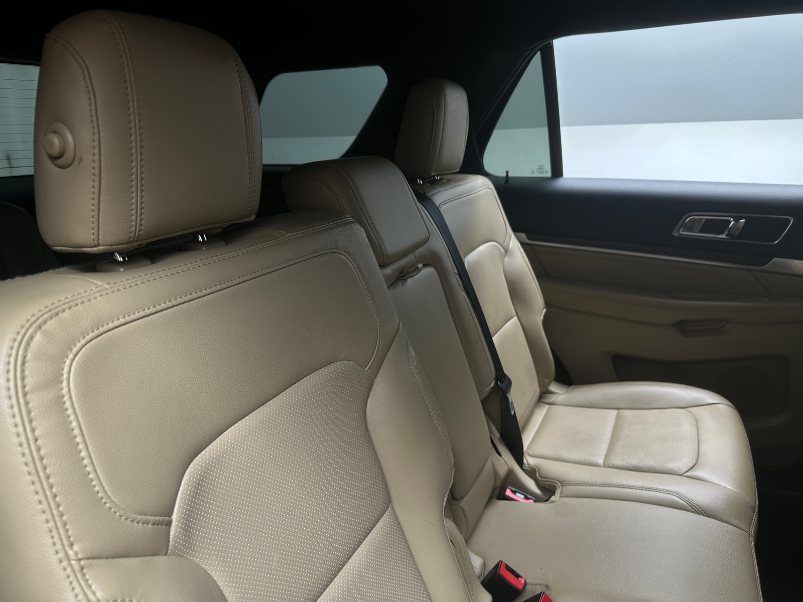 Thumbnail: 2017 Ford Explorer - 5