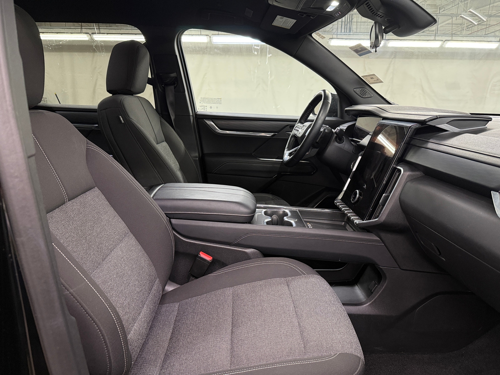 Thumbnail: 2025 GMC Acadia - 2