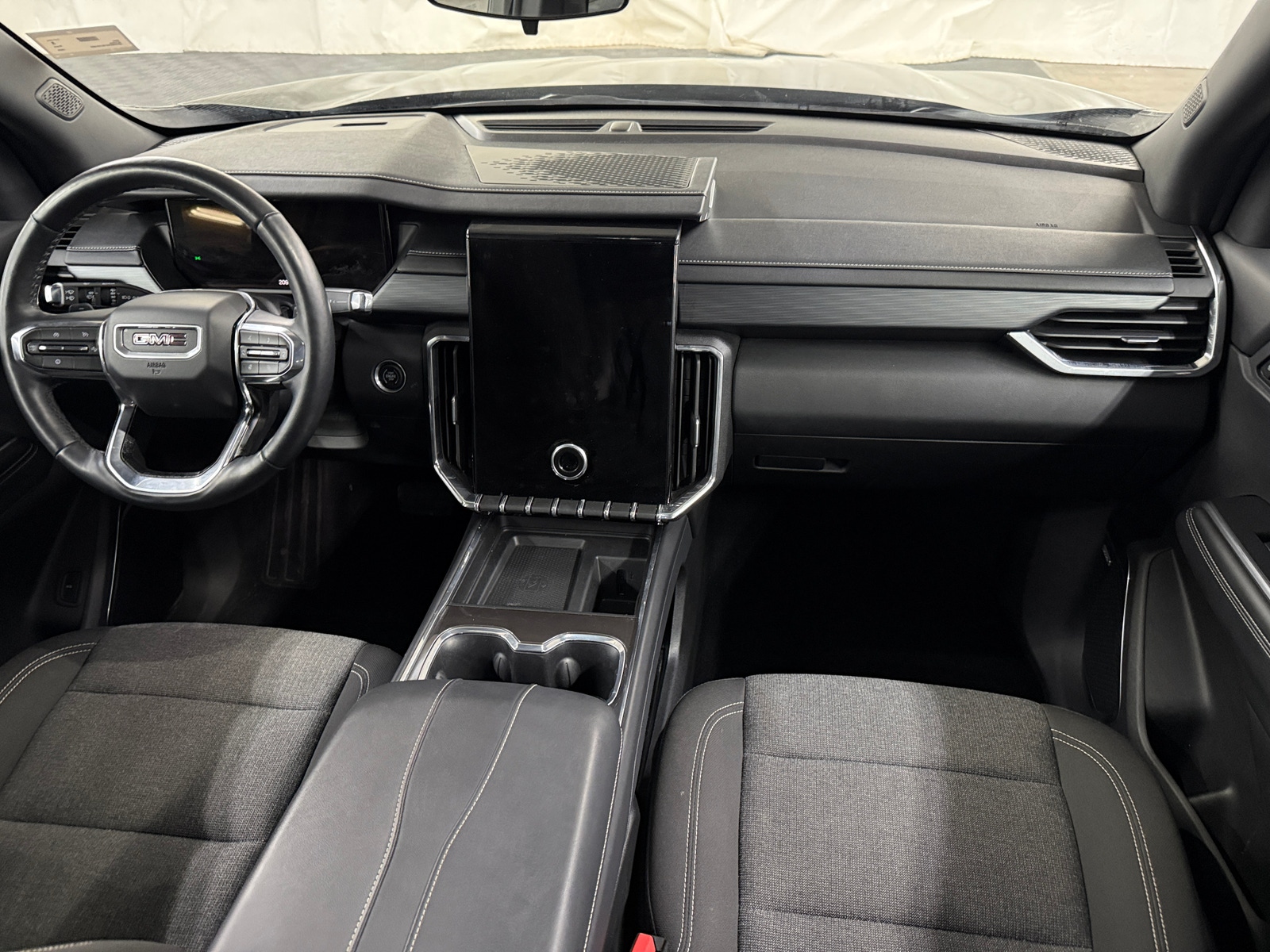 Thumbnail: 2025 GMC Acadia - 3