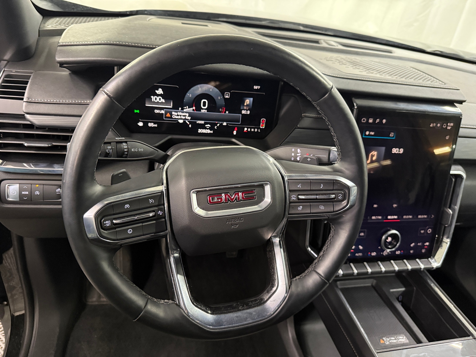 Thumbnail: 2025 GMC Acadia - 5