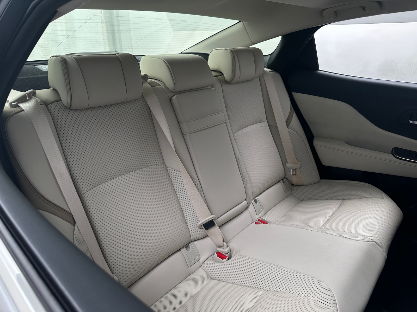 Thumbnail: 2023 Toyota Crown - 5