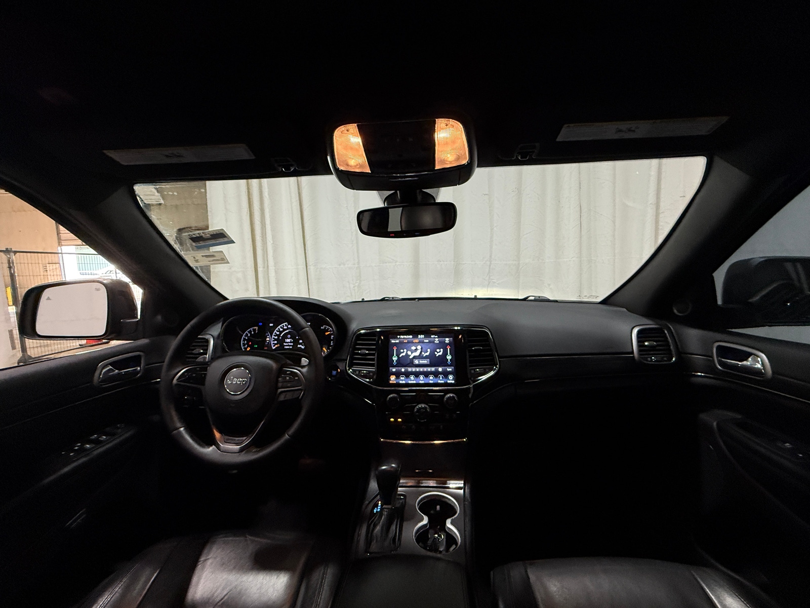 Thumbnail: 2020 Jeep Grand Cherokee - 2