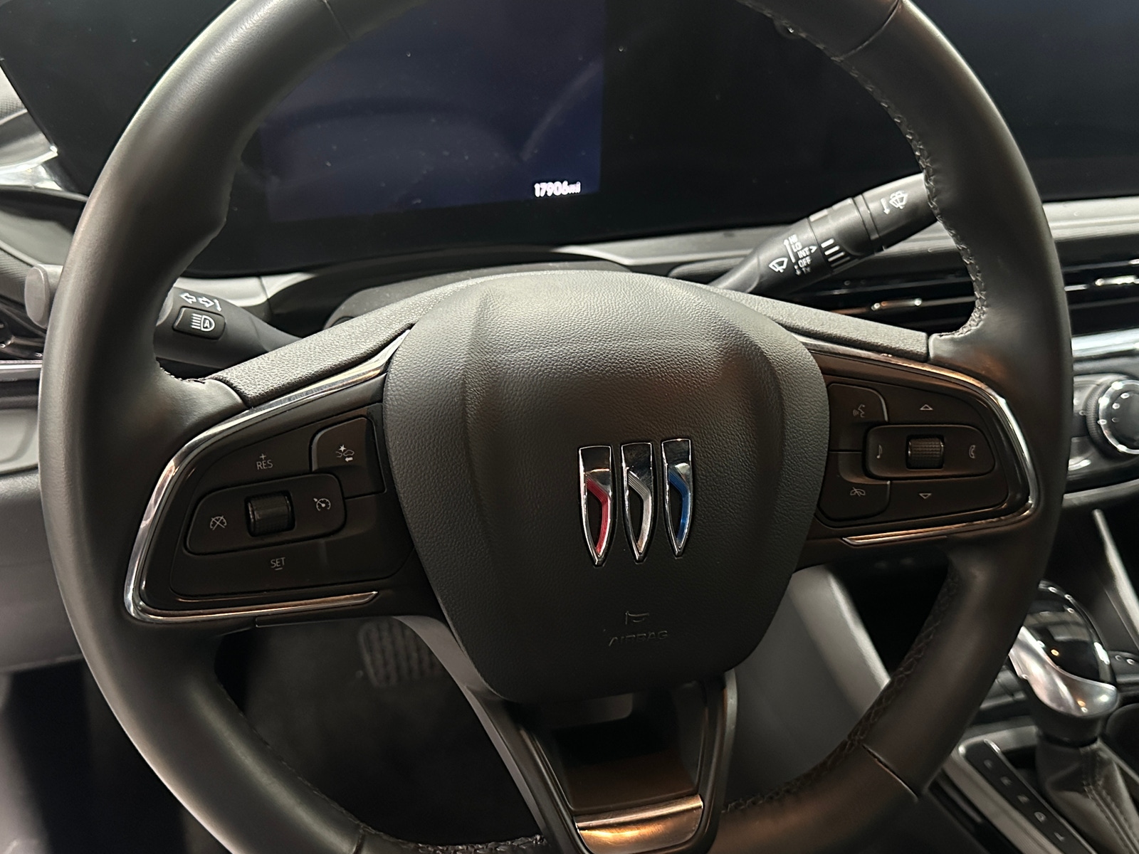 Thumbnail: 2025 Buick Envista - 4