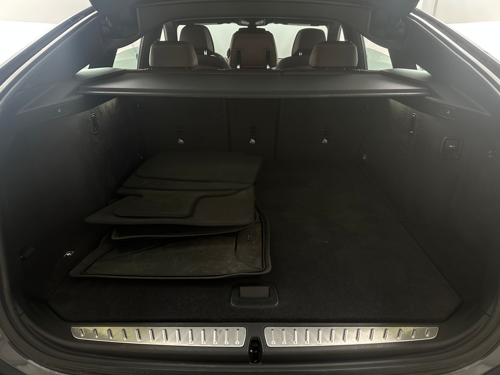 Thumbnail: 2019 BMW 6 Series - 6