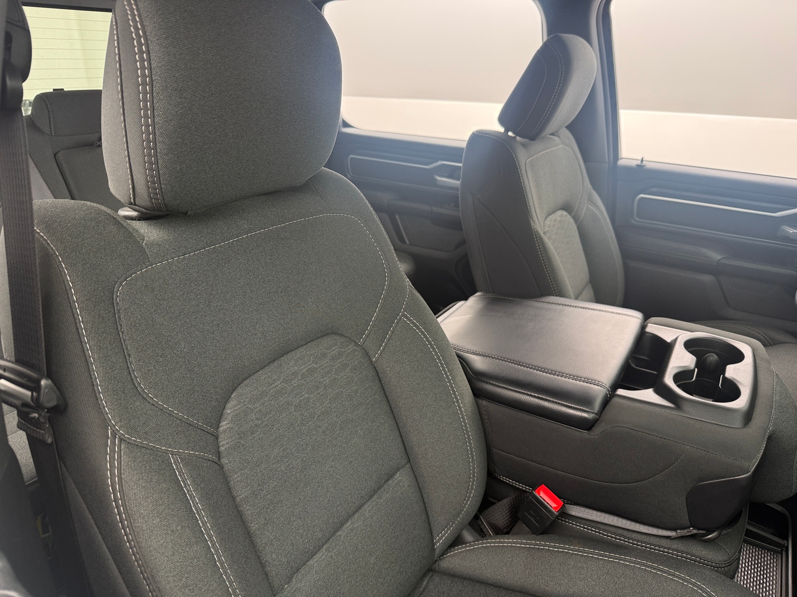 Thumbnail: 2025 RAM 1500 - 2