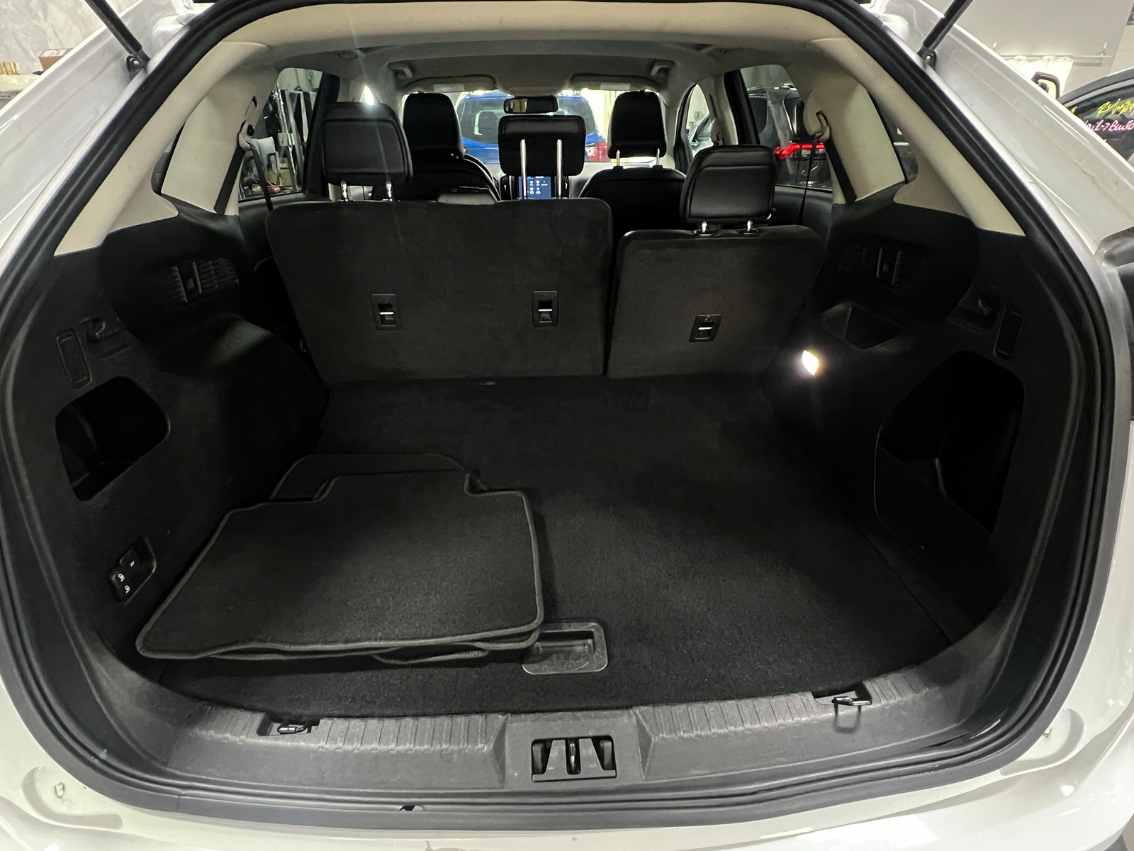 Thumbnail: 2024 Ford Edge - 6