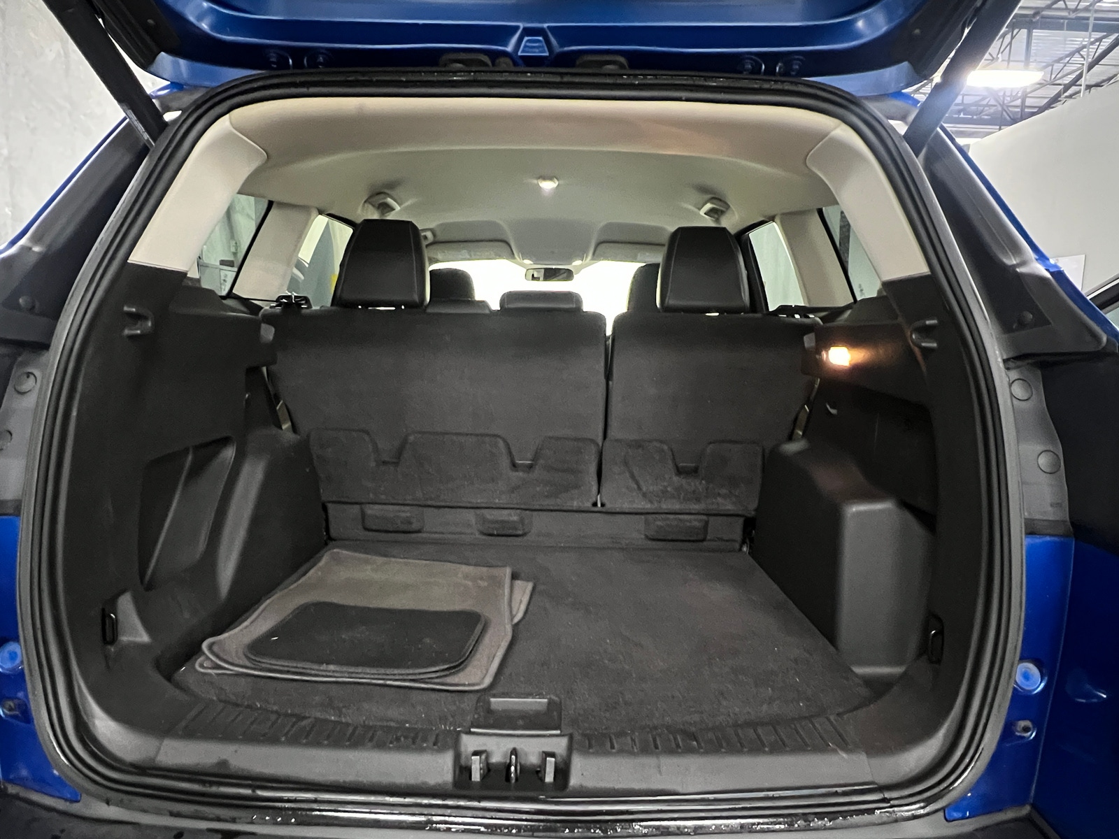 Thumbnail: 2019 Ford Escape - 6