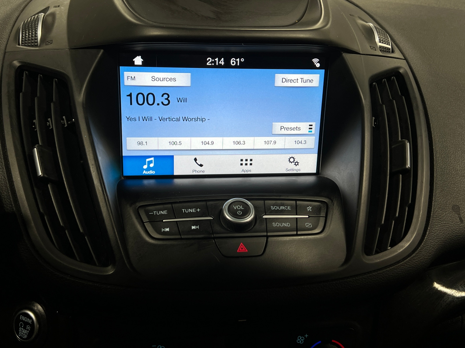 Thumbnail: 2019 Ford Escape - 3