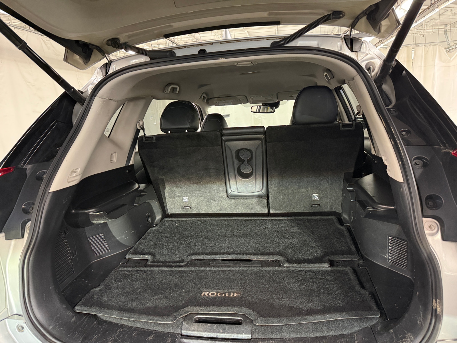 Thumbnail: 2017 Nissan Rogue - 6