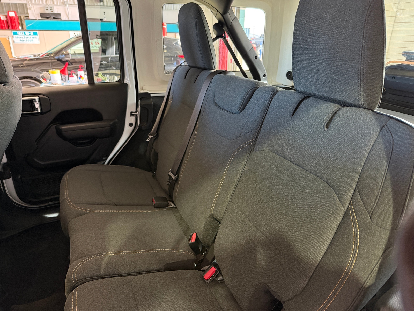 Thumbnail: 2025 Jeep Wrangler - 6