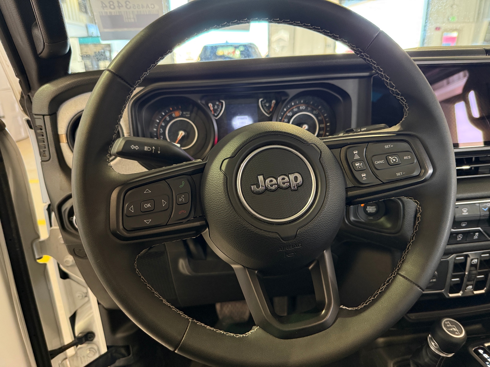 Thumbnail: 2025 Jeep Wrangler - 5