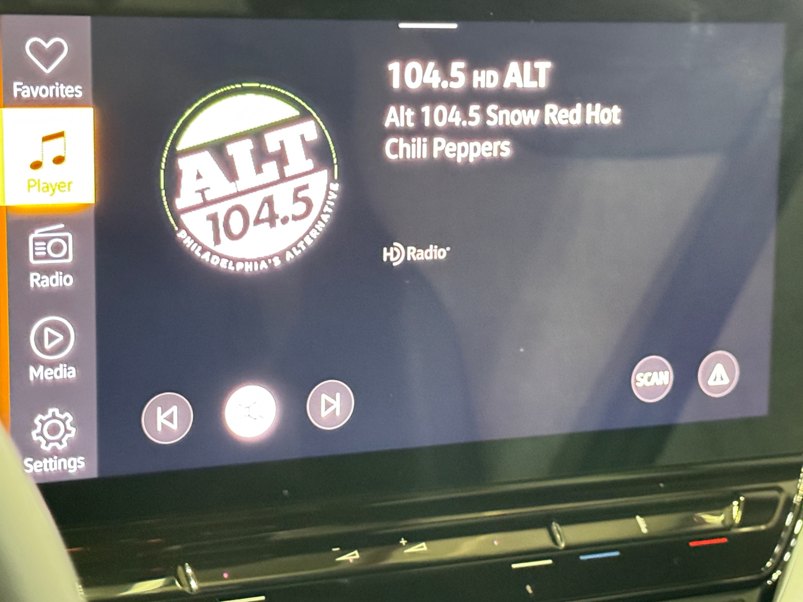 Thumbnail: 2023 Volkswagen ID.4 - 4