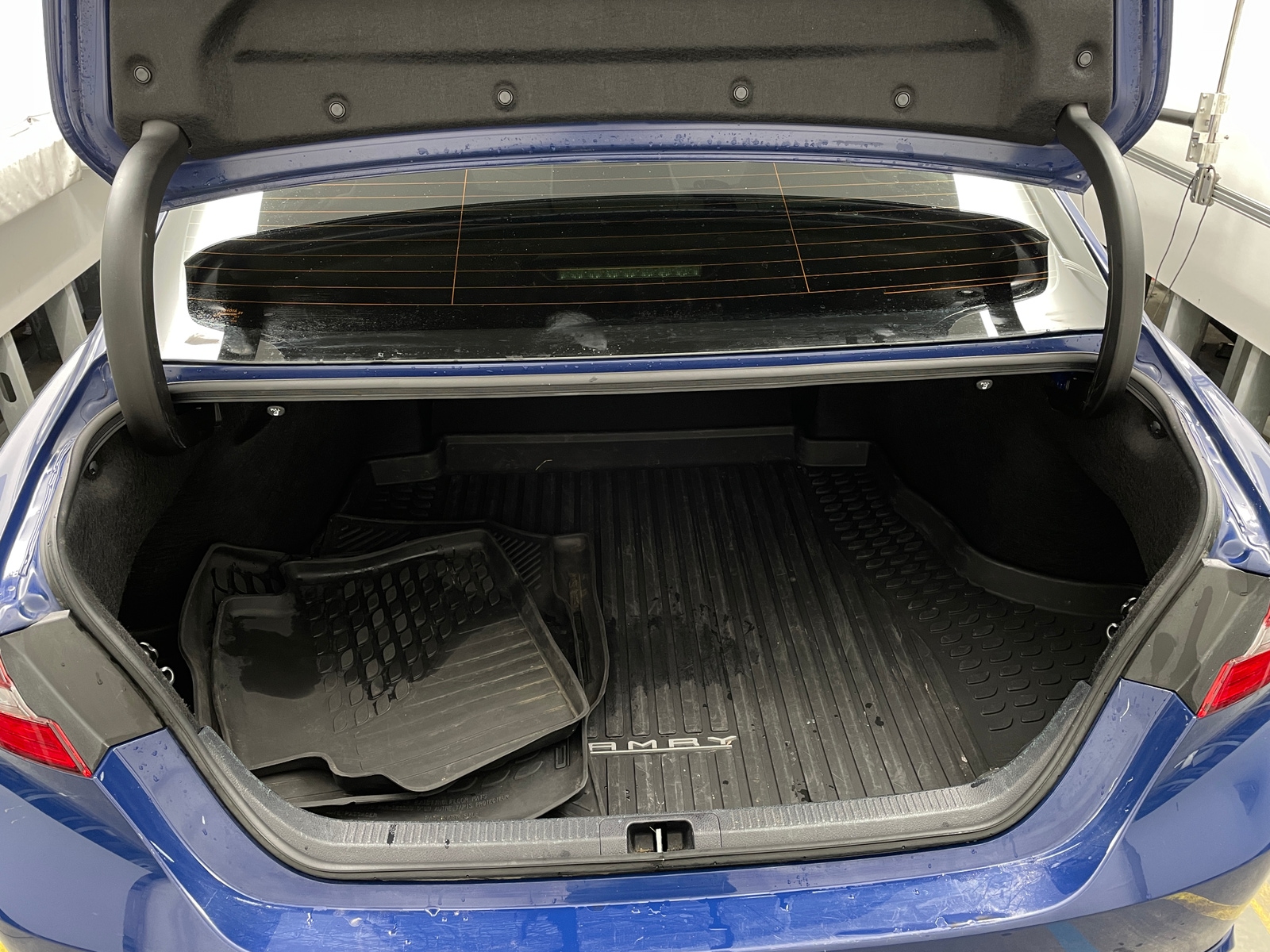 Thumbnail: 2023 Toyota Camry - 7