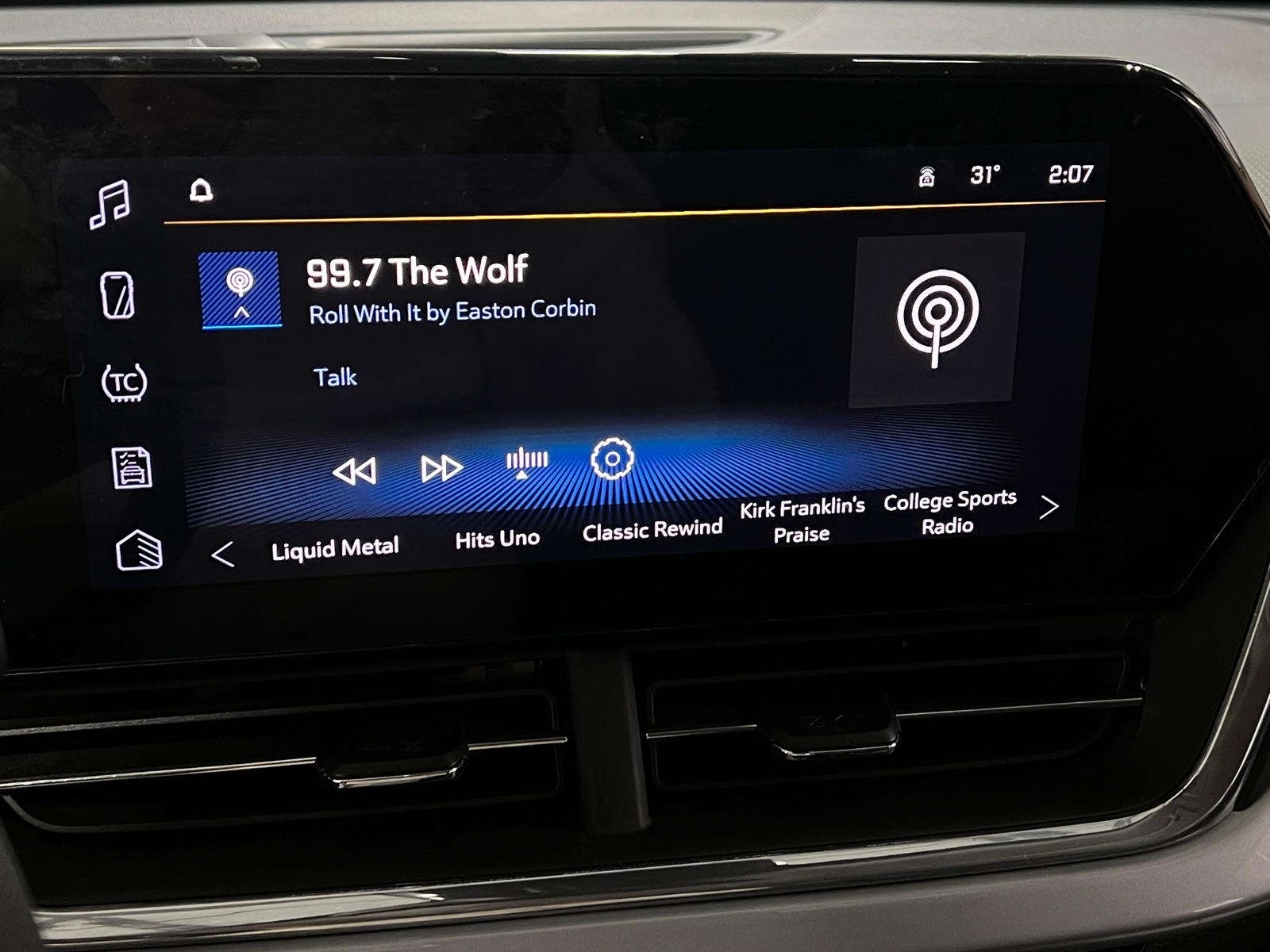 Thumbnail: 2025 Chevrolet Trax - 4