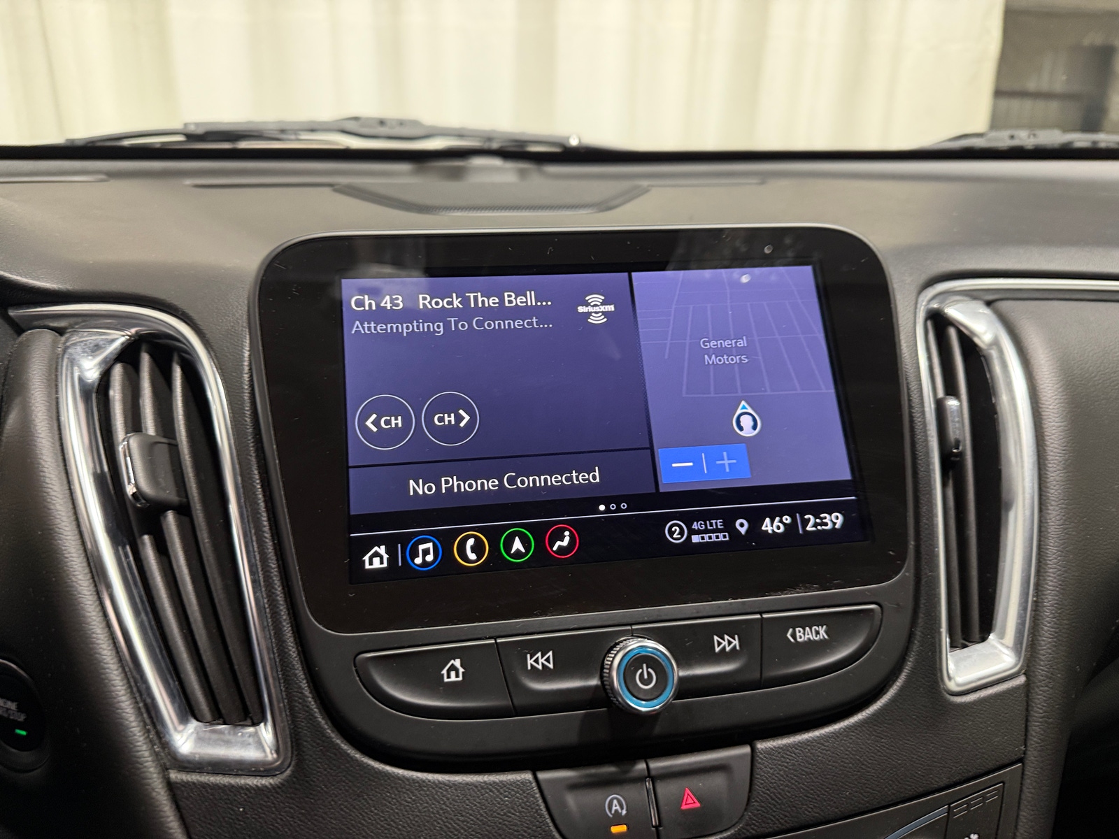 Thumbnail: 2024 Chevrolet Malibu - 3