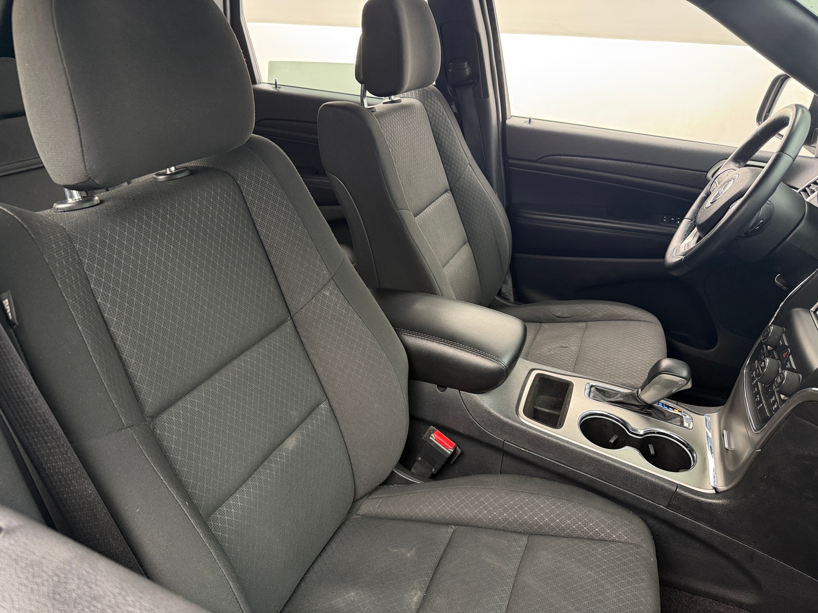 Thumbnail: 2018 Jeep Grand Cherokee - 2