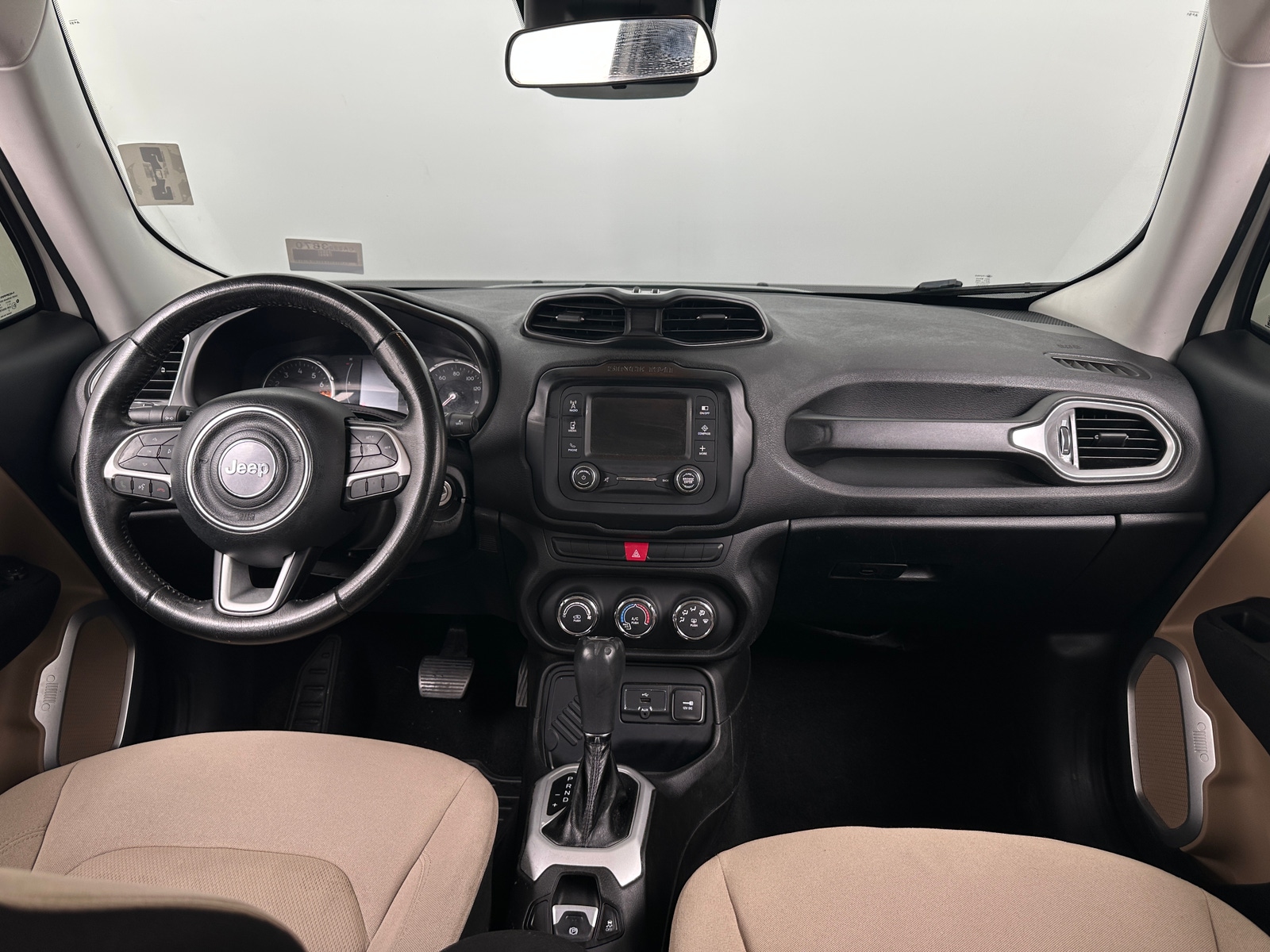 Thumbnail: 2015 Jeep Renegade - 3