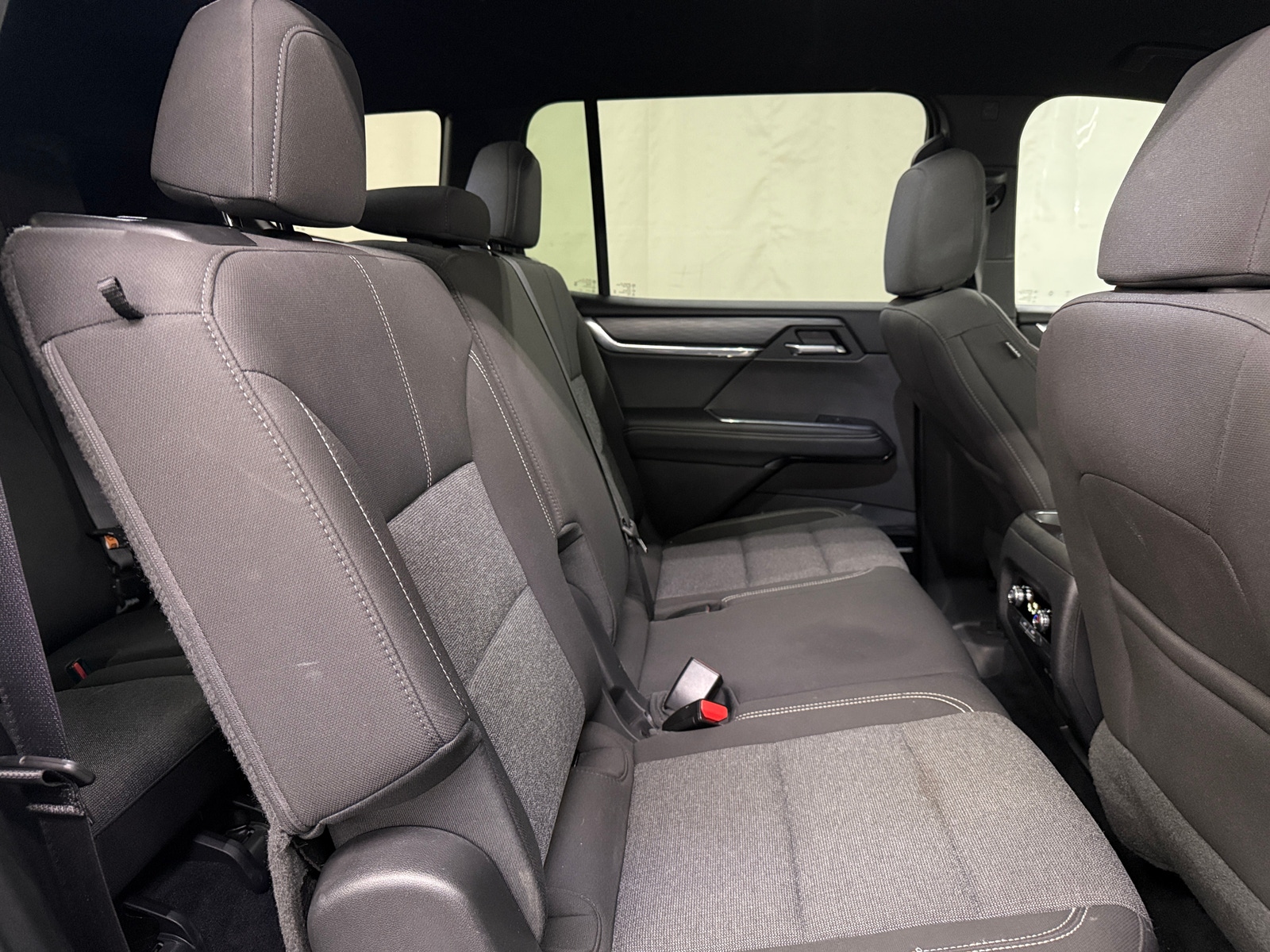 Thumbnail: 2025 GMC Acadia - 6