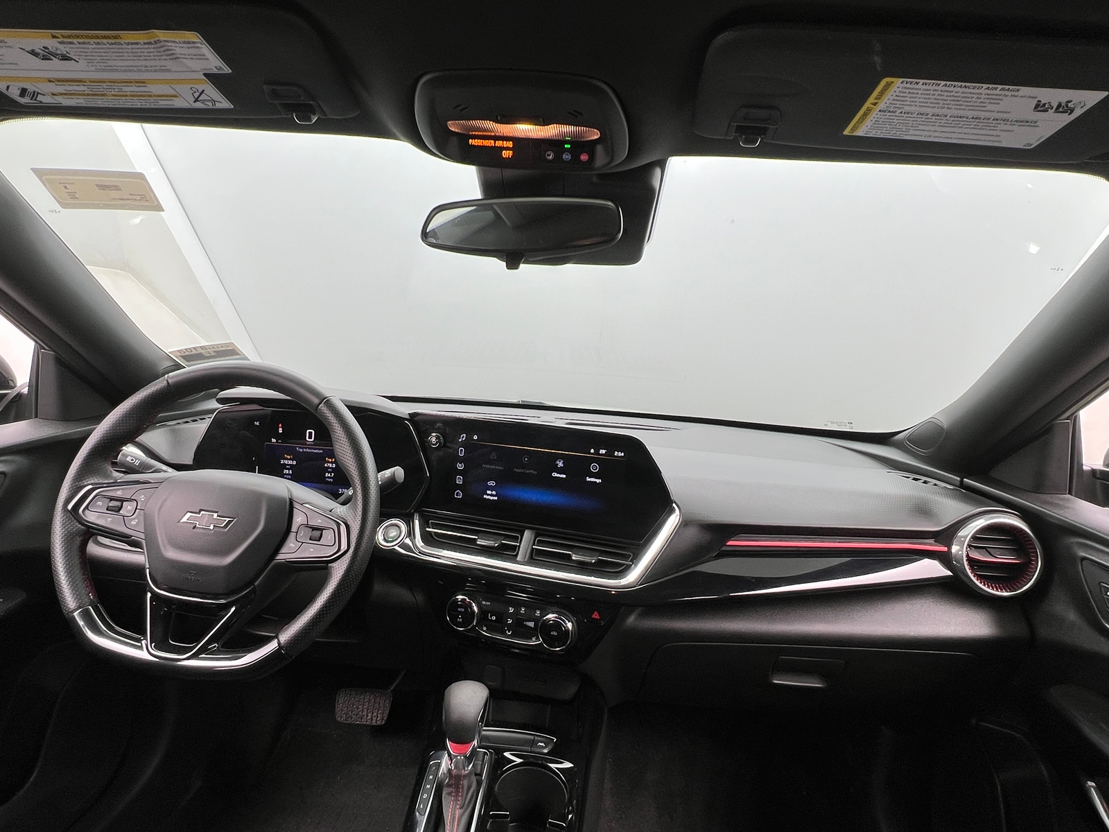 Thumbnail: 2024 Chevrolet Trax - 2