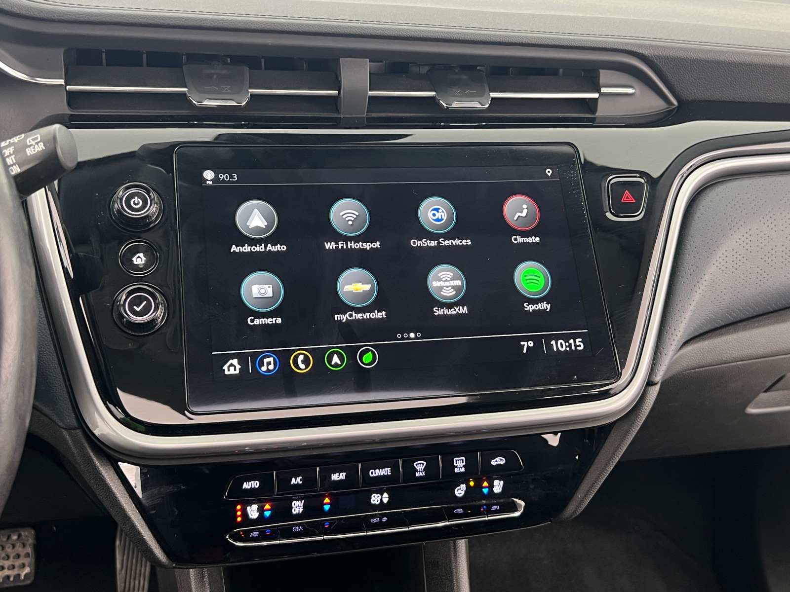 Thumbnail: 2024 Chevrolet Trax - 3