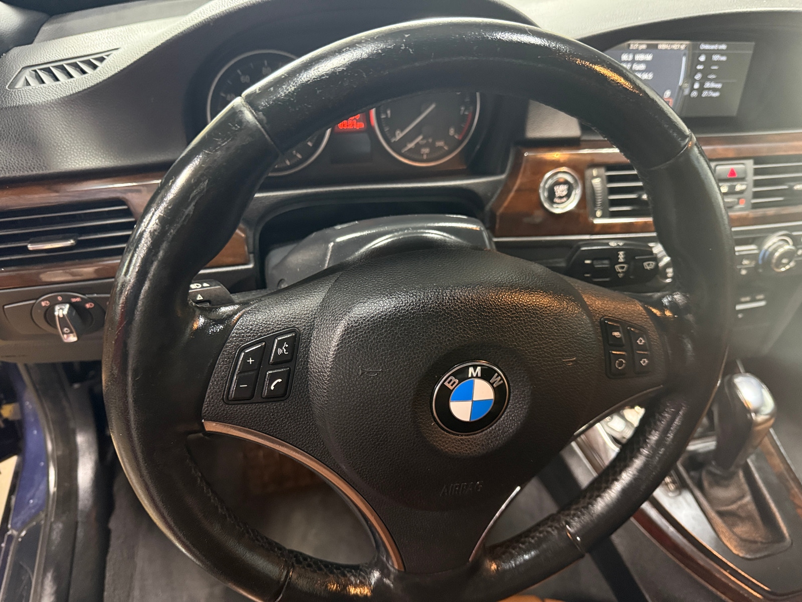 Thumbnail: 2012 BMW 3 Series - 4