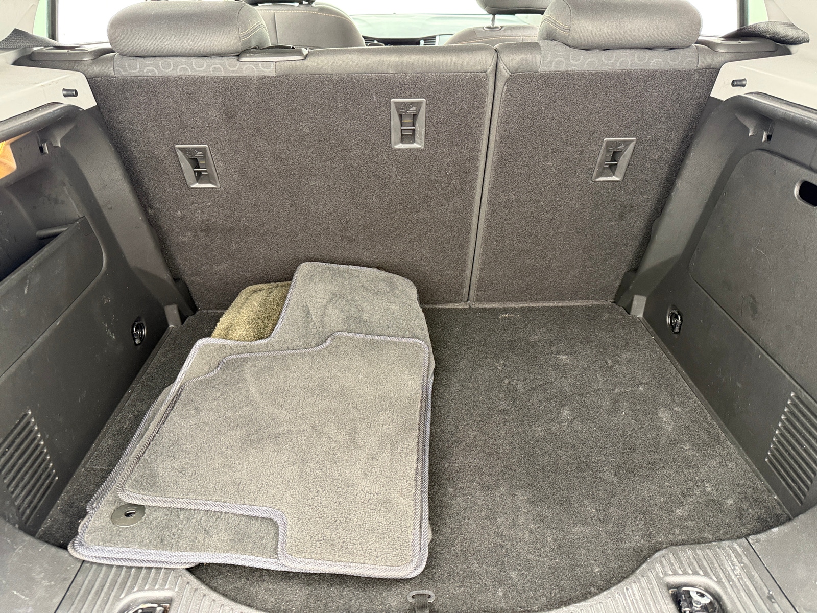 Thumbnail: 2022 Chevrolet Trax - 7